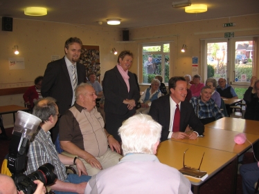 Cllr Robert Alden and Rt Hon David Cameron PM talking to local residents in 2010